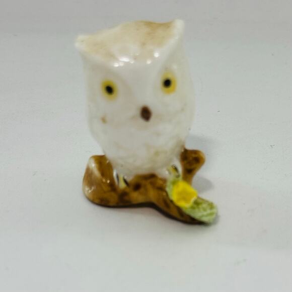 Tiny Vintage Ceramic MCM OWL  Animal Miniature - Picture 1 of 4